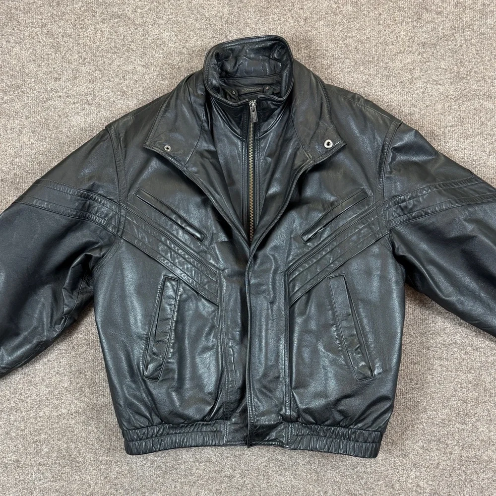 Black jacket - Picture 5 of 12